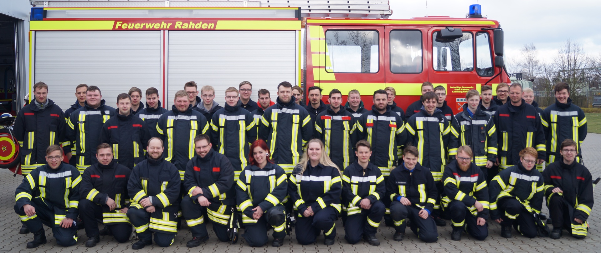 Grundausbildung von 41 Feuerwehrfrauen  und –männern erfolgreich beendet